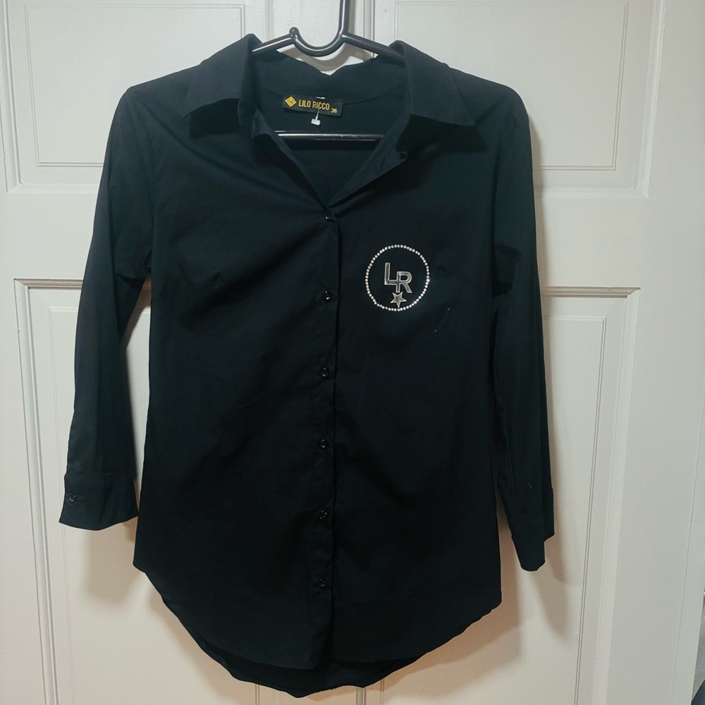 Lilo Ricco Shirt Women Size 36 Button Down Stones‎ design embellishment Black